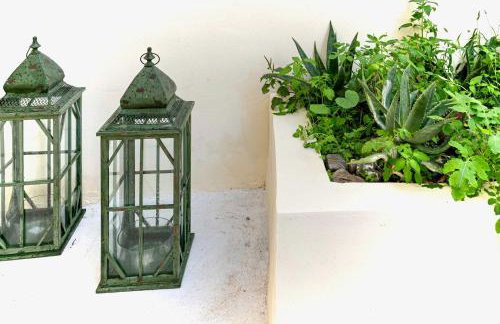 Poros Chic Seaside Neo-Classical Apartment with Terrace - Foto 26