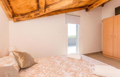 Lovely Home In Donje Rastane - Foto 19