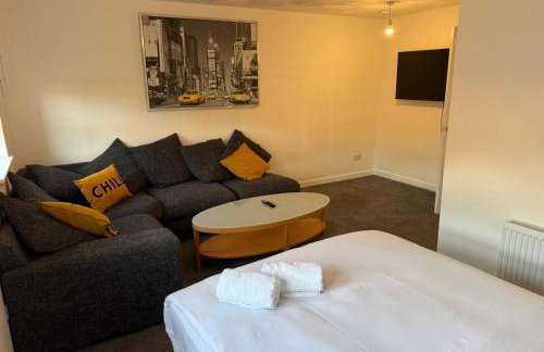 2-Bed City Apartment by Glasgow Green - Foto 8