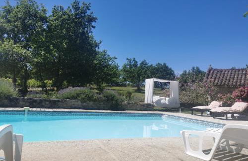 Gite de caractère, piscine et vue - Foto 10