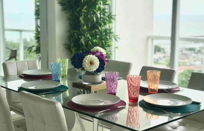 MARINA Beachfront 2 BDR- Amazing Oceanview - Foto 5