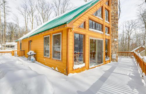 Hike, Ski and Raft Terra Alta Cabin with Large Deck - Foto 23