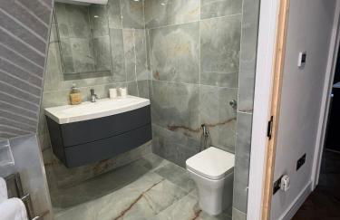 Shri's Palace beautiful getaway - Foto 19