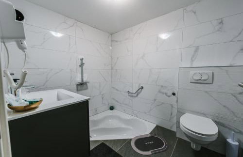 Kuća dide Joze - Photo 42