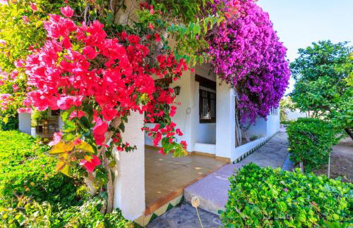 Villa Carmen - Peaceful Eco-Luxury with Private Pool and Sea Views & EV - near Sitges - Photo 10
