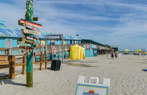 Dolphin Cove 1 block from the Beach - Foto 29