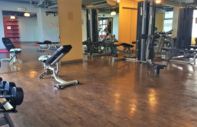 Cozy Pad in Heart of Makati HiSpeed WiFi - Photo 24