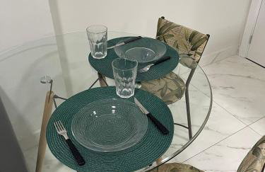 Imóvel climatizado, localizado em um prédio novo e equipado com tudo o que você precisa para uma experiência de hospedagem incrível na cidade de Toledo. - Photo 24