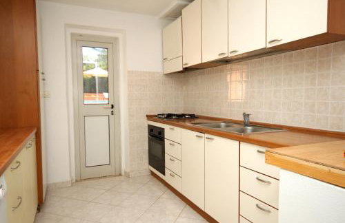 Family-friendly apartments with swimming pool Smokvica, Korcula - 9161 - Foto 24