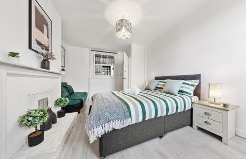 Spacious Lux Four-Bedroom Living - C London & Westminster - Photo 29