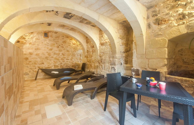 Nadurin, Gozitan Villa 7 Bedr. & 2 Pools - Foto 22