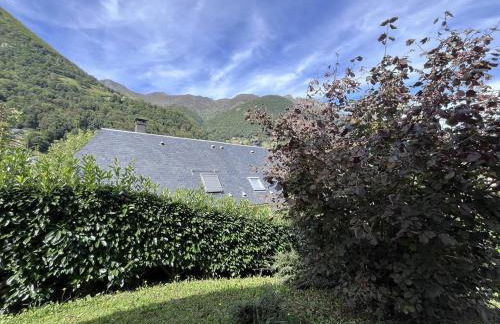 Chalet T4 à Cauterets avec parking et terrasse - FR-1-812-11 - Foto 10