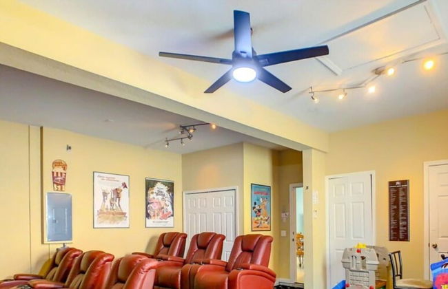 Comrow Castle Magical Getaway - Photo 46