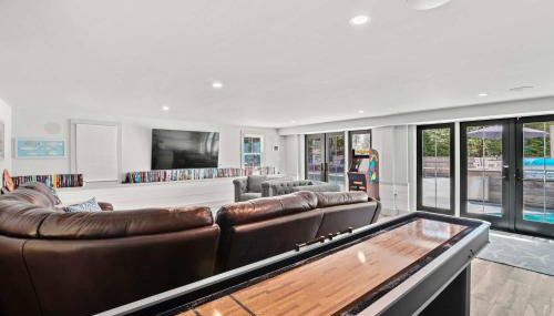 Luxurious Escape Pool Hot Tub Game Room - Foto 5