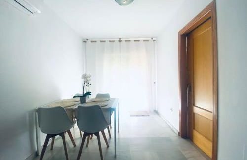 Apartamento de dos dormitorios en Almería. - Foto 49