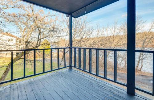 Cozy Water-View Apt in the Heart of Downtown! - Foto 16