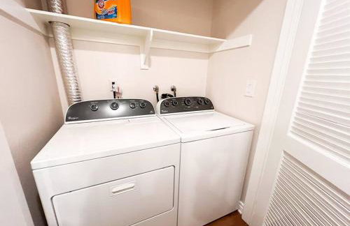 Cozy Apartment in Heart of Encino 104 - Foto 28