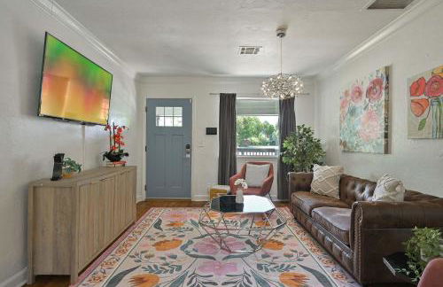 Communal Crashpad-City Card for local biz discounts - Foto 8