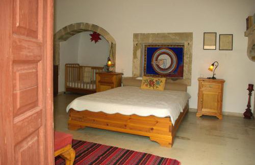 Sior Nikoletos - Photo 8