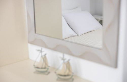 Lydia's West Apartment - Photo 33