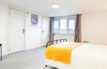 Marigold Villa - Photo 25