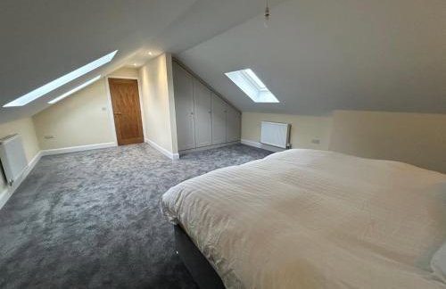 Four Bedroom House With Private Pool - Stunning countryside location with parking close to Chester City Centre - Photo 42