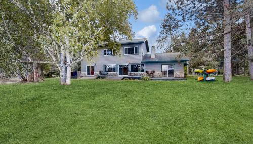 Dock and Lakefront! Family-Friendly Michigan Getaway - Foto 2