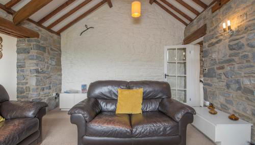 Silk Purse - Photo 2, Other