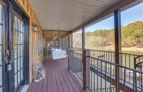 Waterfront Lay Lake Retreat w/ Dock & 3 Piers! - Foto 37