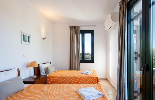 Villa Eleni in Pigianos Kampos - Photo 24