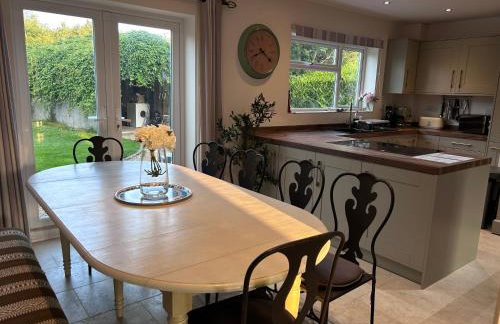 King Arthur's Rest House, Hot Tub & Garden Sleeps 10 - Foto 20