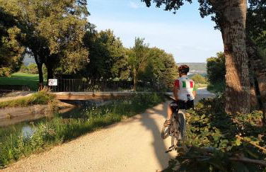 Côté Golf, bel appartement RDC avec terrasses dans Golf, piscine, tennis, à 5mn de l'Isle sur la Sorgue - Foto 34