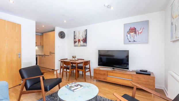 Modern 2 bed BroomPark/Central apt. with Parking - Foto 2, Immagine principale