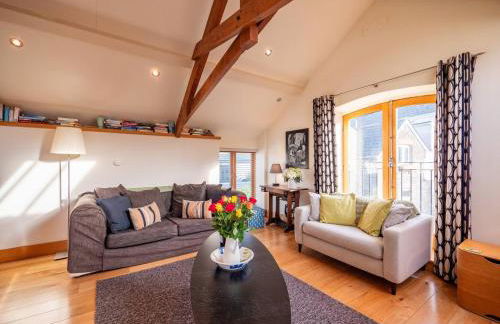 Family & Pet Friendly Coastal Base Near Dartmouth - Foto 11