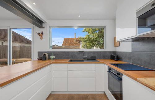 CHEZDAMDAM - la Villa du Thar - plage 300m piscine babyfoot arcade pingpong pétanque - Foto 12