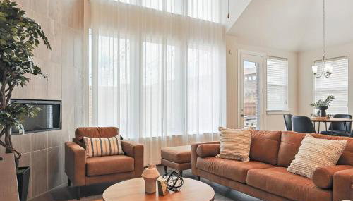 Brand New 5BD 4BA Luxury Vacation Home w Hot Tub - Foto 3