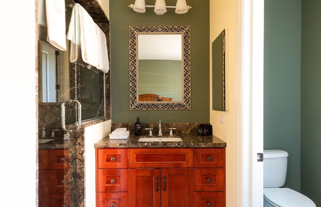 Amarilla by Avantstay Peaceful Paradise w/ Pool, Spa & Theatre Room - Foto 16