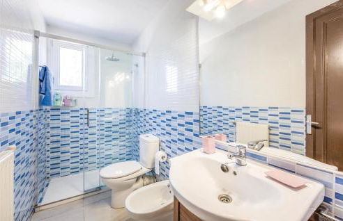 Awesome Home In Riudoms - Foto 54