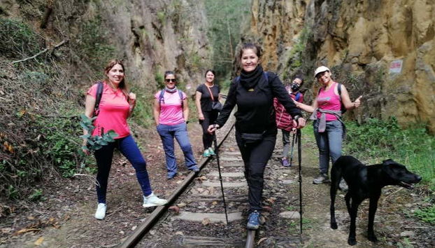 Rocas de Suesca Climbing, Abseiling + Cycling Tour - Foto 2