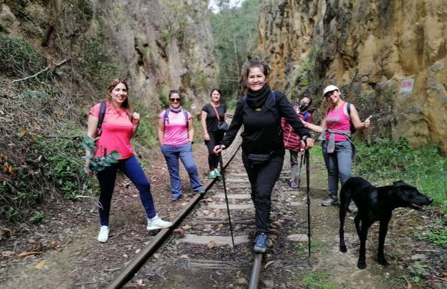 Rocas de Suesca Climbing, Abseiling + Cycling Tour - Foto 1