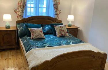 Apartament w XIX-wiecznym Spichlerzu nad Jeziorem z dostępem do parku i widokiem na Dworek Modrzewiowy z 1823 roku - Foto 14