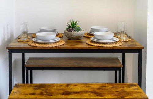 Homely 2 Bed Close to Leeds City Center by 53 Degrees Property, Sleeps 3 - Foto 7