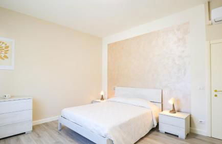 The Modern Stay - with Terrace, Wi-Fi, Parking Lot - Foto 2