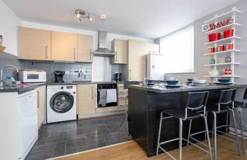 GuestReady - Modern stay in Bispham House - Photo 12