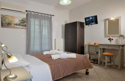 Artemis Apartments - Photo 13