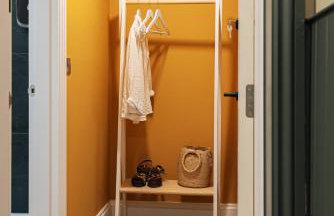 Central Whitchurch - Lowcross House Guest Bedroom 4 - Photo 6