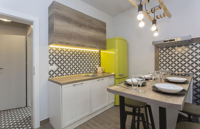 Sunny and Modern 1bdr Apartment in the Center - Foto 7