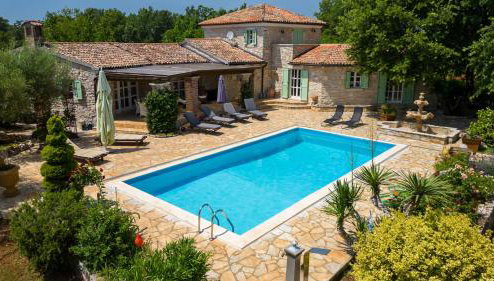 Rustic villa Karim with pool in Porec - Foto 1