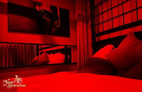 Nuit Défendue Jacuzzi-Sauna - Foto 21