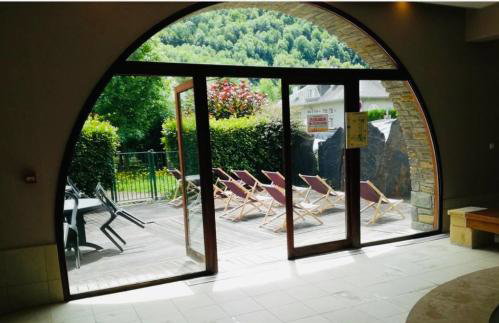 Appartements - PISCINE INTÉRIEURE Sauna - PARKING Privé Étage 1 - Centre Village - Résidence Cami Réal - avec LINGE et MÉNAGE de fin de Séjour Compris - Foto 32